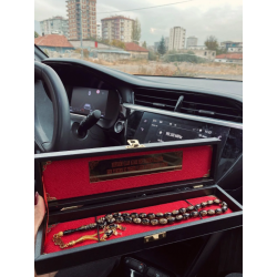 Altın warak altın tozunda...